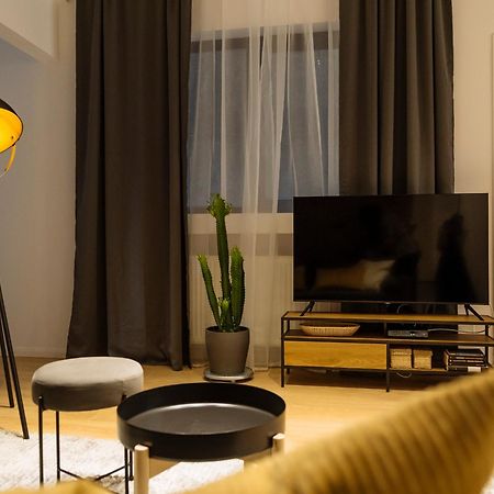 Bright 3Br Flat - Top Location - Green View Balcony Bucareste Exterior foto